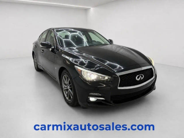 2017 Infiniti Q50 3.0t Signature Edition AWD photo