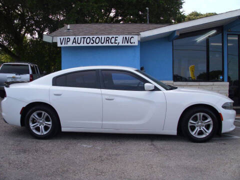 2016 Dodge Charger SE RWD photo