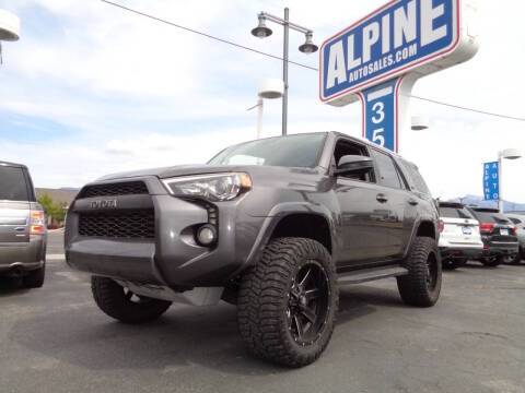 2017 Toyota 4Runner SR5 4WD photo