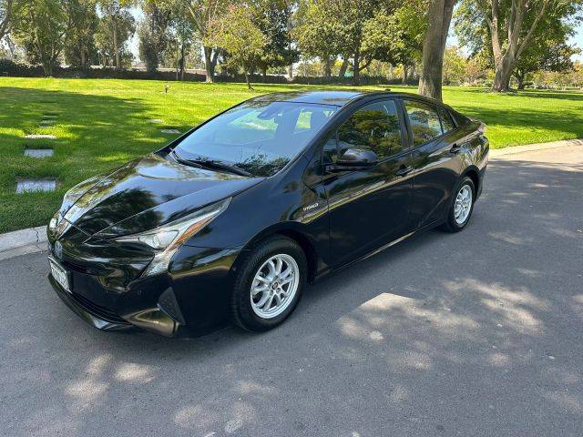 2017 Toyota Prius Two FWD photo