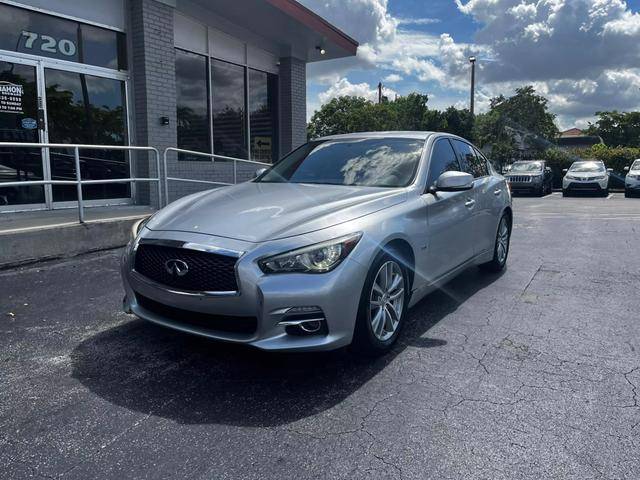 2017 Infiniti Q50 3.0t Premium RWD photo