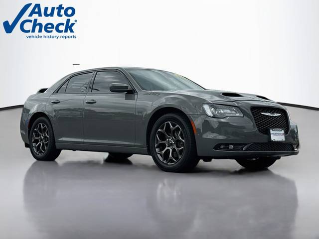 2017 Chrysler 300 300S AWD photo