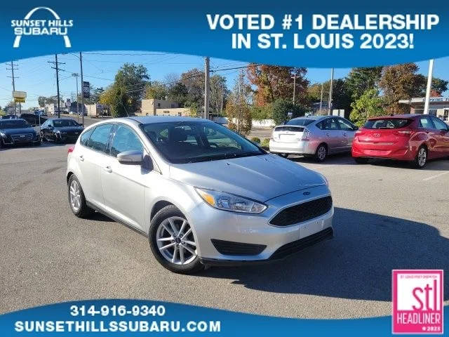 2017 Ford Focus SE FWD photo