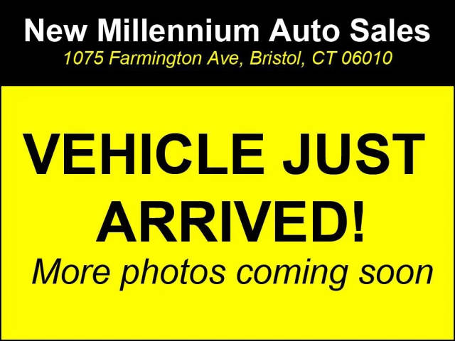 2017 Nissan Pathfinder SV 4WD photo