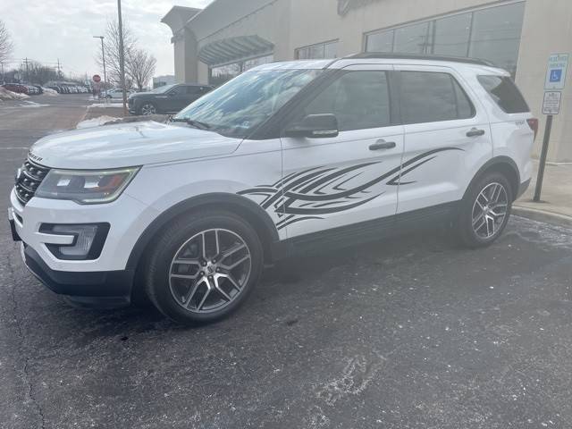 2017 Ford Explorer Sport 4WD photo