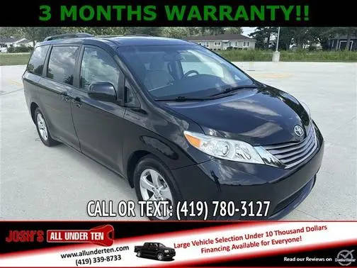 2017 Toyota Sienna LE FWD photo