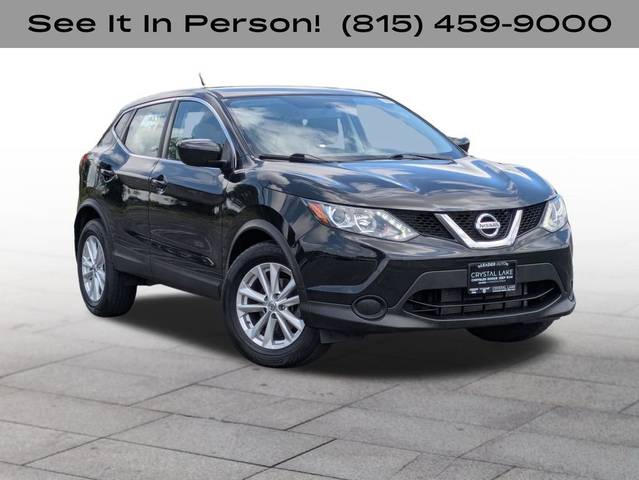 2017 Nissan Rogue Sport S AWD photo