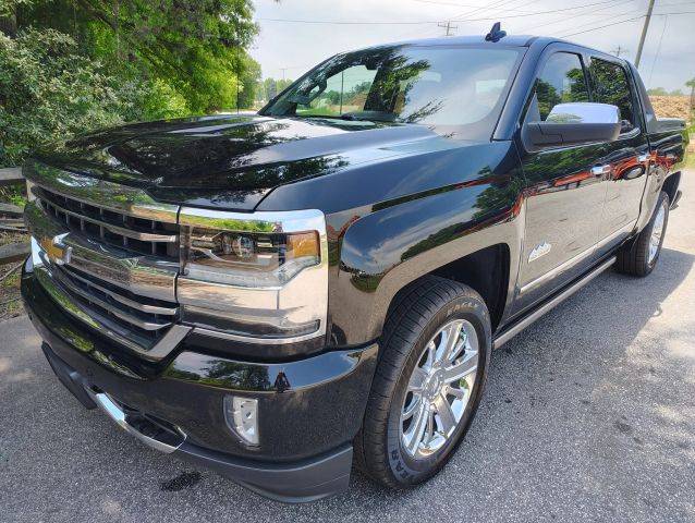 2017 Chevrolet Silverado 1500 High Country 4WD photo