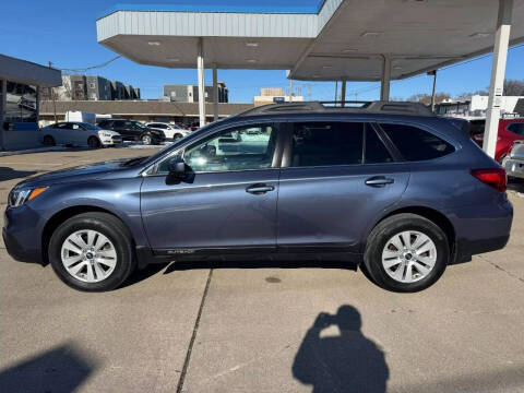 2017 Subaru Outback Premium AWD photo