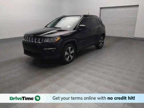 2017 Jeep Compass Latitude FWD photo