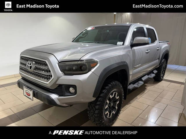 2017 Toyota Tacoma TRD Off Road 4WD photo