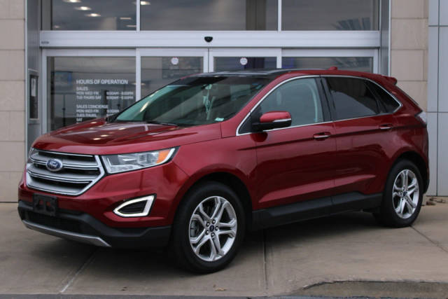 2017 Ford Edge Titanium AWD photo