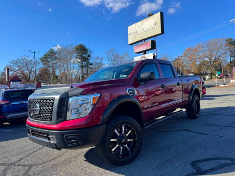 2017 Nissan Titan XD S 4WD photo