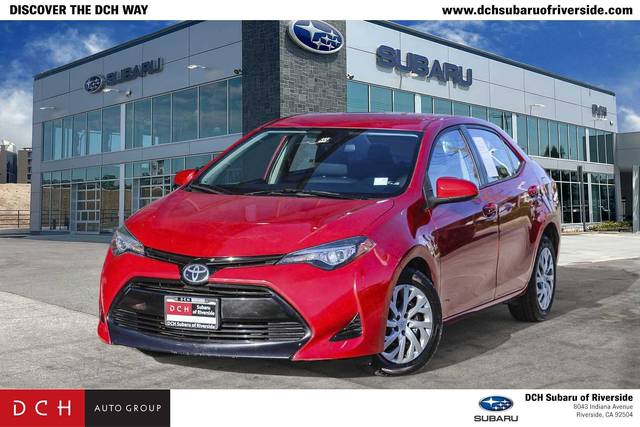 2017 Toyota Corolla LE FWD photo