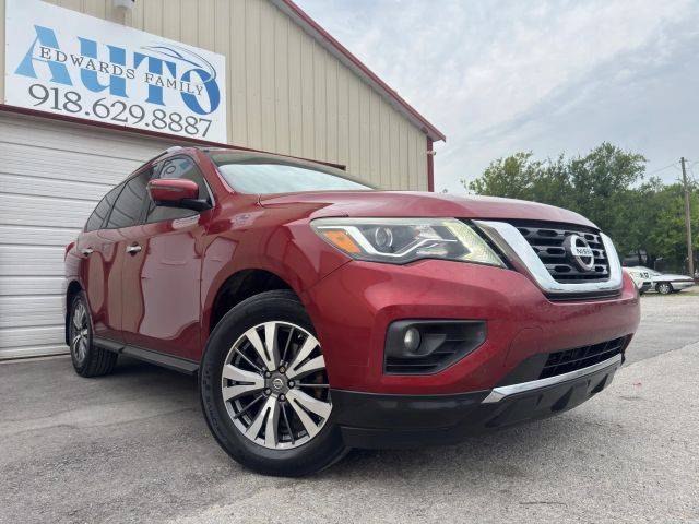 2017 Nissan Pathfinder SL 4WD photo