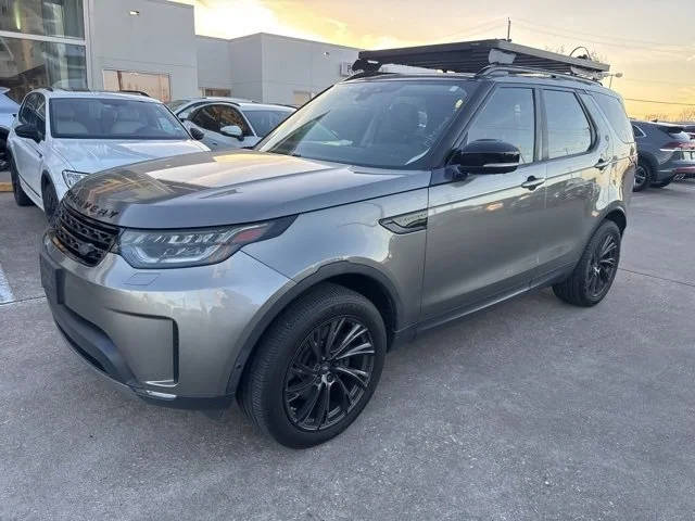 2017 Land Rover Discovery First Edition 4WD photo