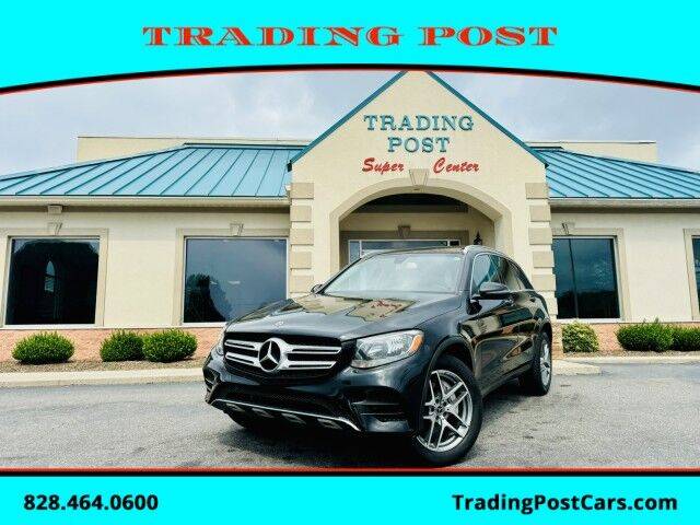 2017 Mercedes-Benz GLC-Class GLC 300 RWD photo