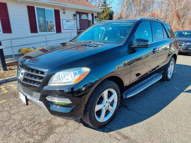 2015 Mercedes-Benz M-Class ML 350 AWD photo