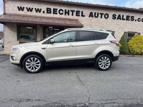 2017 Ford Escape Titanium 4WD photo