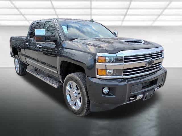 2017 Chevrolet Silverado 2500HD High Country 4WD photo