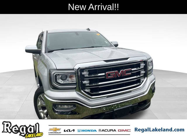 2017 GMC Sierra 1500 SLT 4WD photo