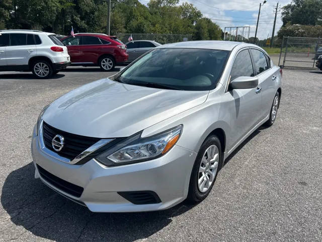 2017 Nissan Altima 2.5 S FWD photo