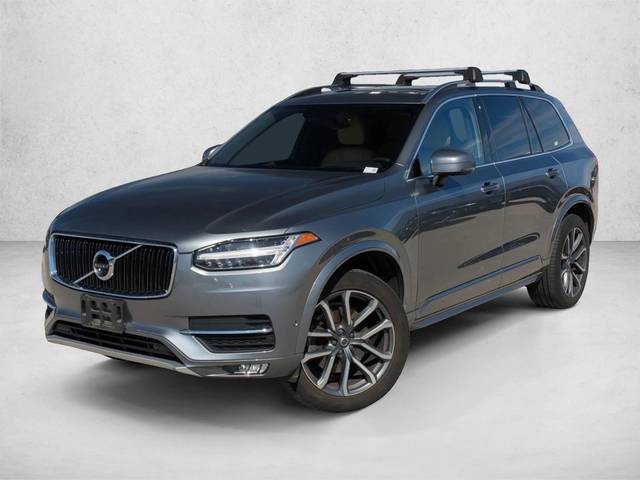 2017 Volvo XC90 Momentum AWD photo