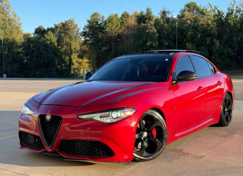 2017 Alfa Romeo Giulia Ti AWD photo