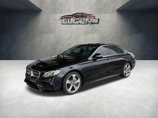 2017 Mercedes-Benz E-Class E 300 Sport RWD photo