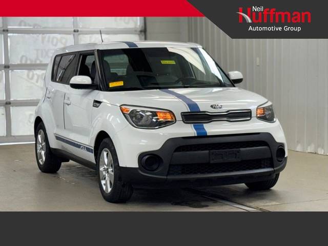 2017 Kia Soul Base FWD photo