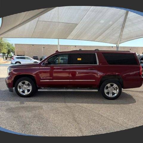 2017 Chevrolet Suburban LT RWD photo