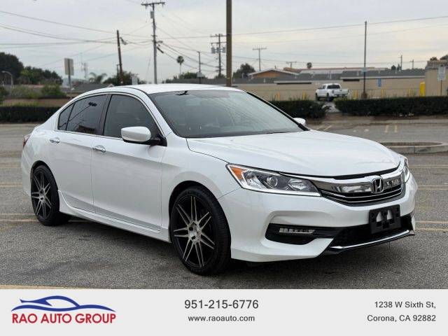 2017 Honda Accord Sport FWD photo