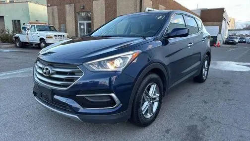 2017 Hyundai Santa Fe Sport 2.4L AWD photo