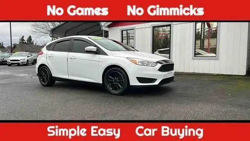 2016 Ford Focus SE FWD photo