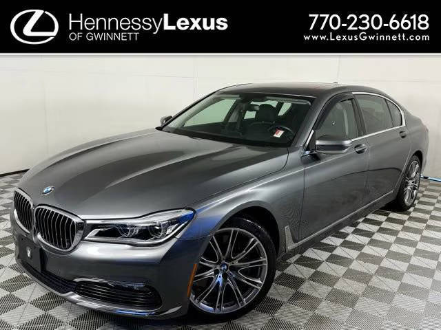 2016 BMW 7 Series 750i RWD photo