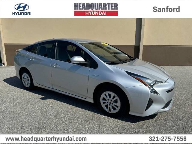 2017 Toyota Prius One FWD photo