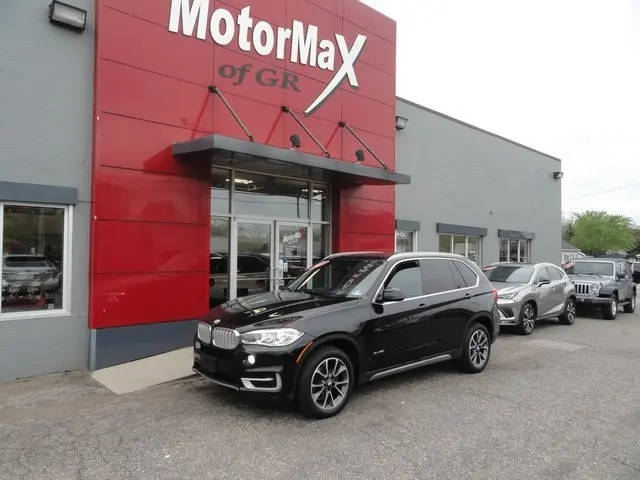 2017 BMW X5 xDrive35i AWD photo