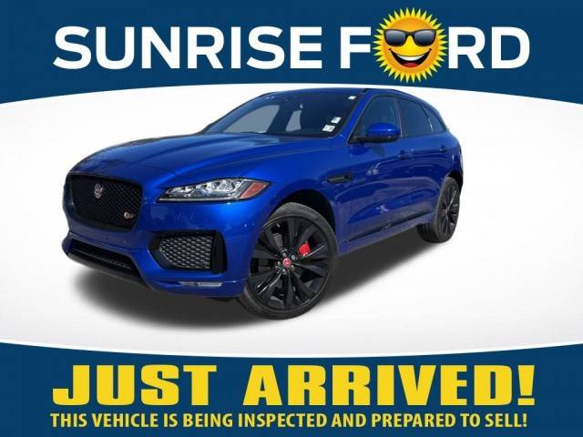 2018 Jaguar F-Pace S AWD photo