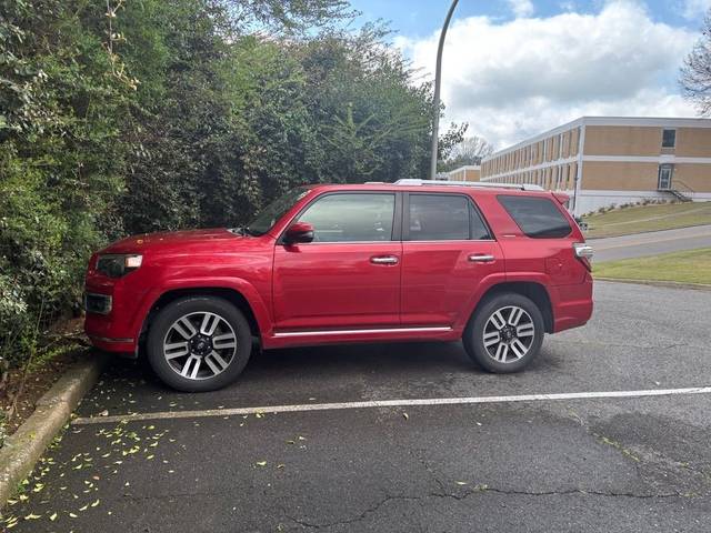 2017 Toyota 4Runner Limited RWD photo