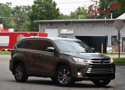 2017 Toyota Highlander XLE AWD photo