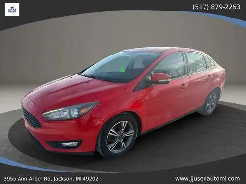 2017 Ford Focus SE FWD photo