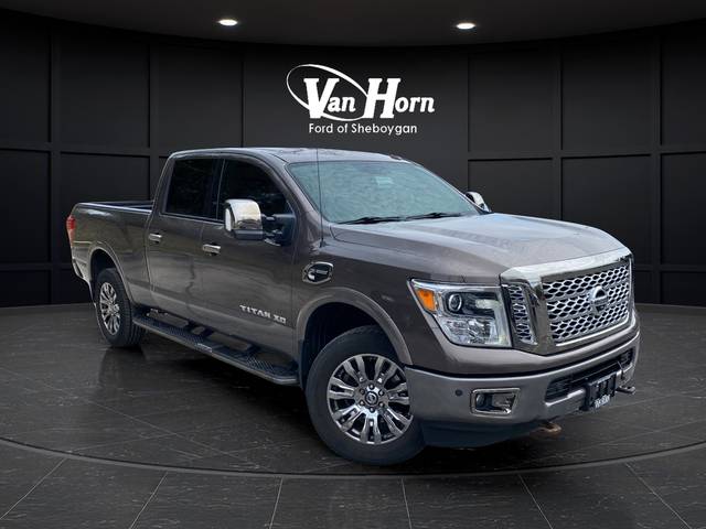 2017 Nissan Titan XD Platinum Reserve 4WD photo