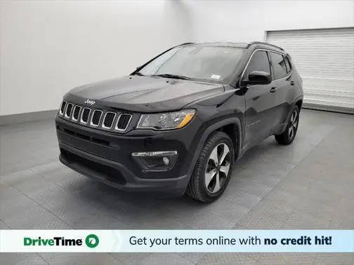 2017 Jeep Compass Latitude FWD photo