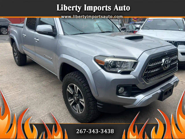 2017 Toyota Tacoma TRD Sport RWD photo
