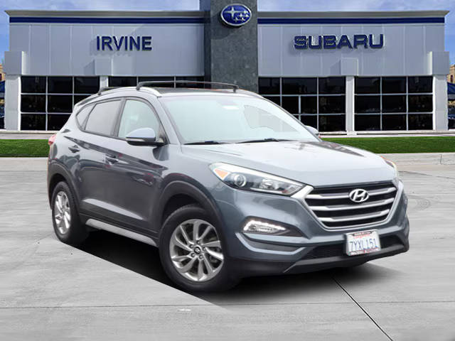 2017 Hyundai Tucson SE Plus FWD photo