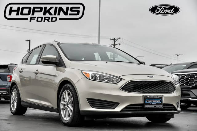 2017 Ford Focus SE FWD photo