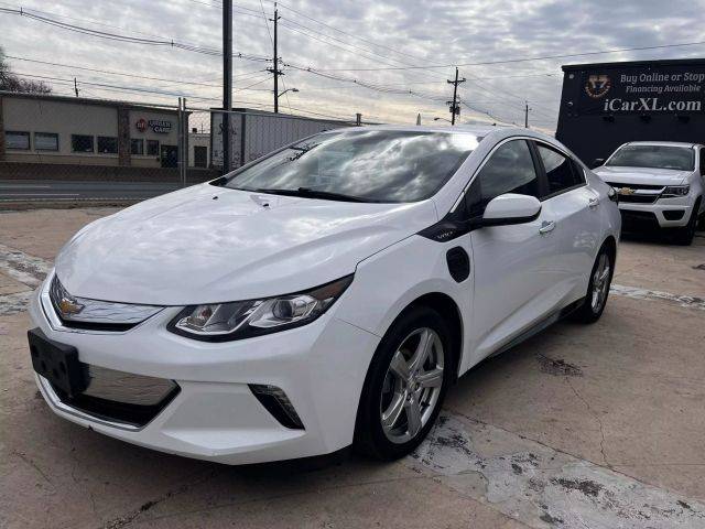 2017 Chevrolet Volt LT FWD photo