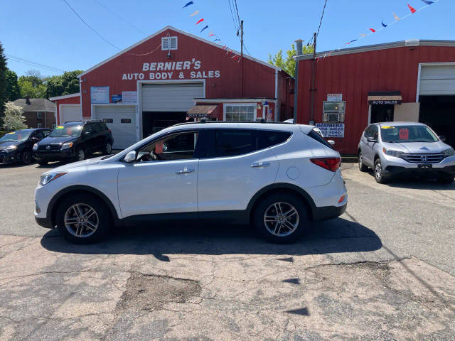 2017 Hyundai Santa Fe Sport 2.4L AWD photo