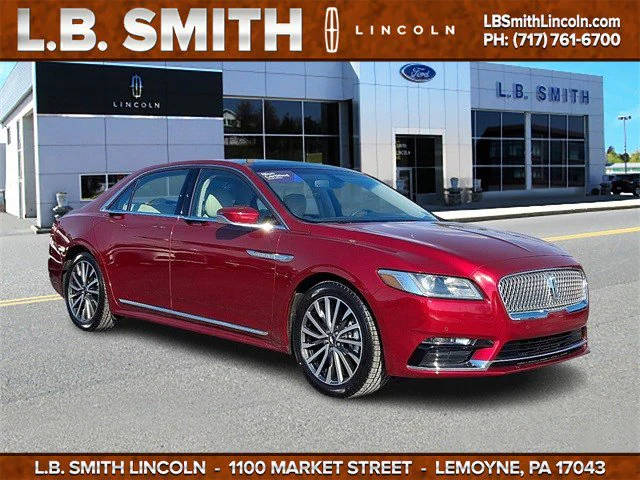 2017 Lincoln Continental Select FWD photo