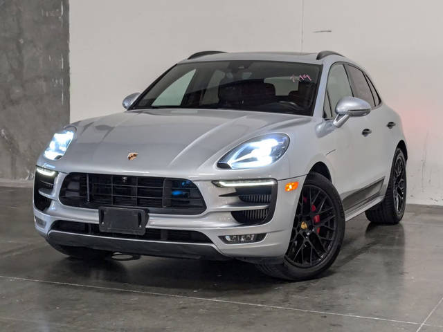 2017 Porsche Macan GTS AWD photo